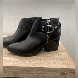 Cool Marc Fisher ankle boots with “biker” details